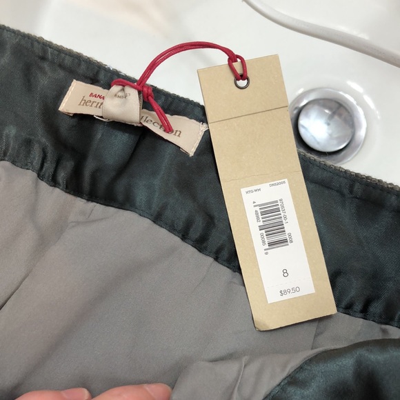 NWT BR Sequin Skirt. - Picture 4 of 6